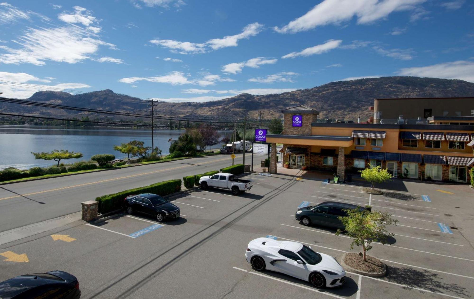 Coast Osoyoos Beach Hotel Exteriör bild