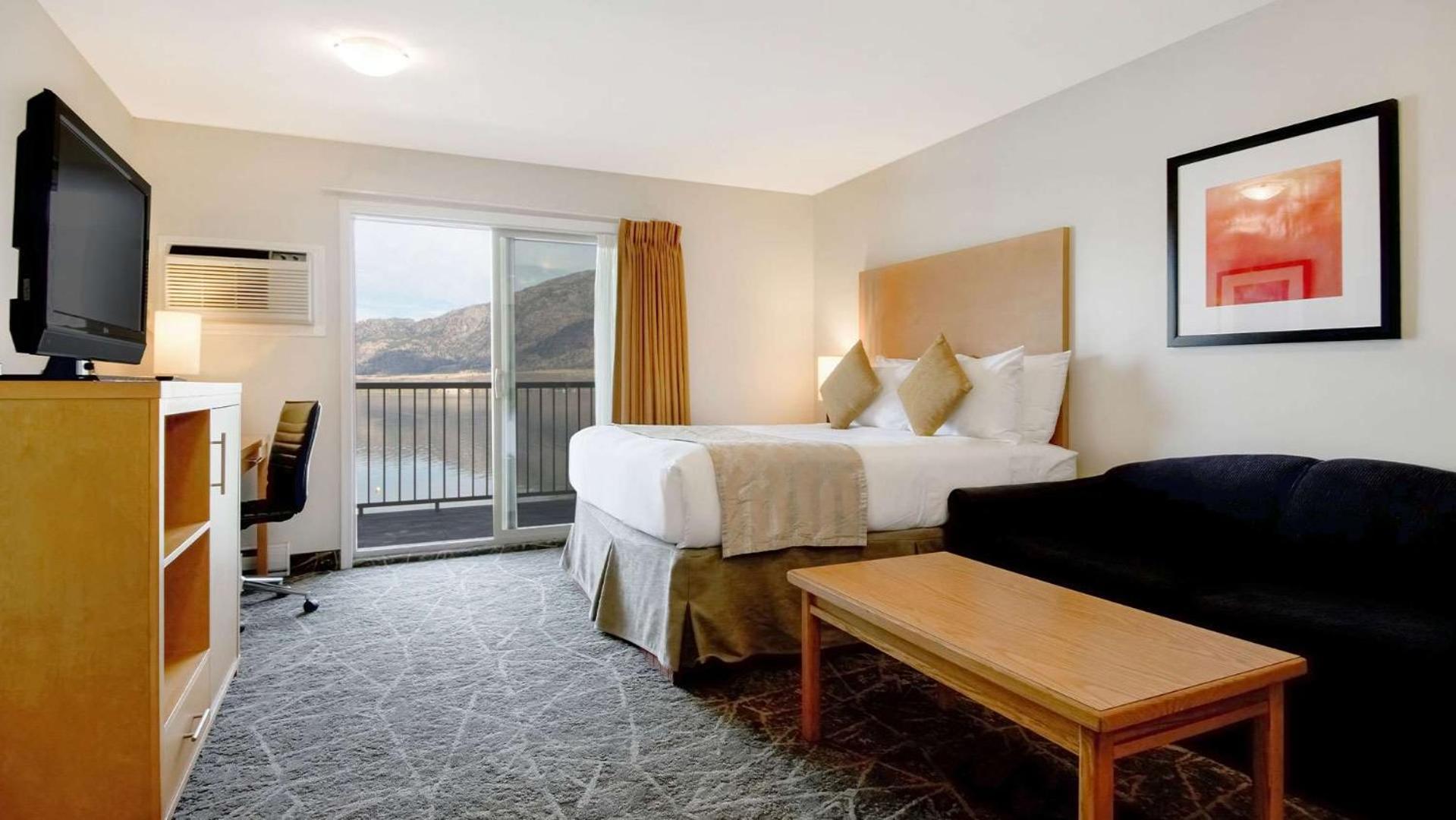 Coast Osoyoos Beach Hotel Exteriör bild