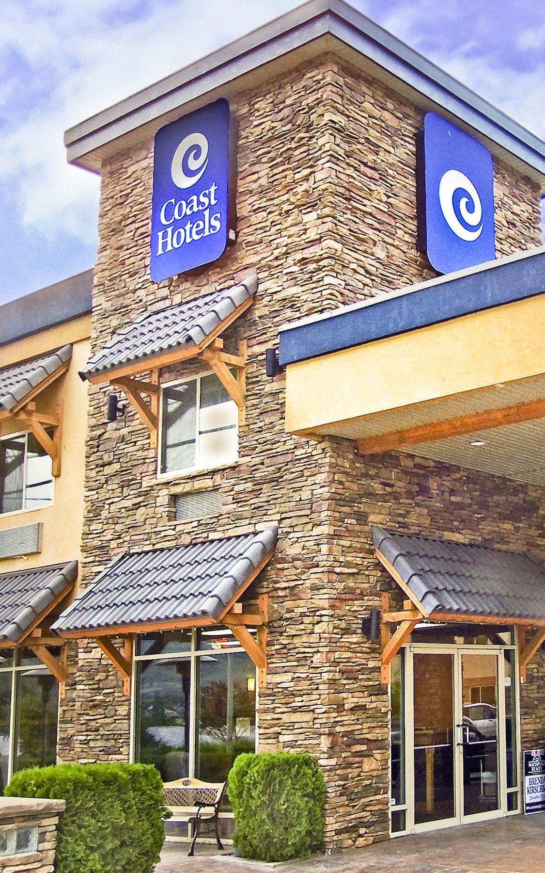 Coast Osoyoos Beach Hotel Exteriör bild